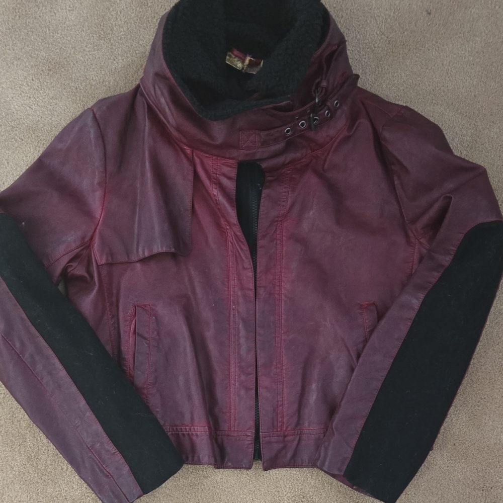 Vera Wang Women's Burgundy Leather (FAUX)) Jacket with Black Accents